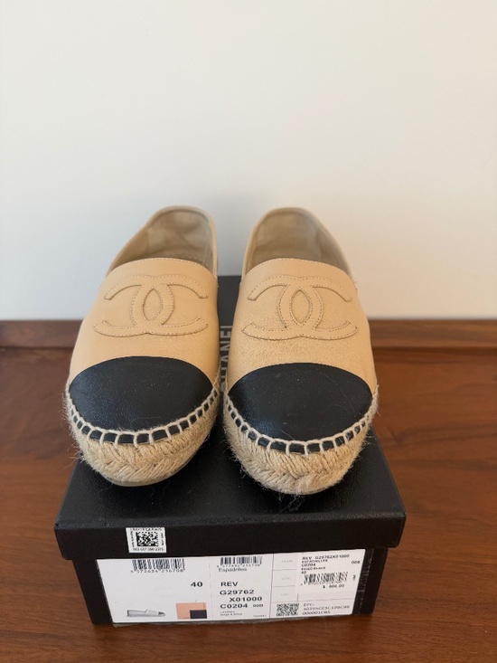 CHANEL Lambskin CC Espadrilles W 40 Beige Black - Picture 1 of 5